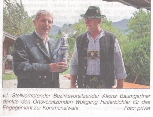 Frühschoppen mit der Bayernpartei OV Grassau-Rottau auf dem Bio-Hof von Gemeinderat Franz Pletschacher